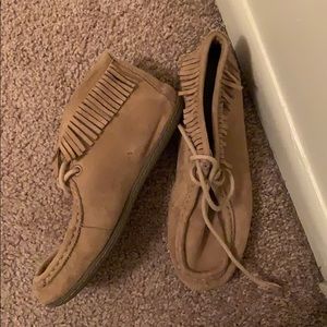 BOOTIES